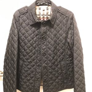 Burberry diamond quilted jacket in Navy. Size L.